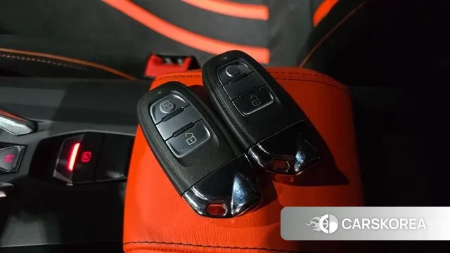 Lamborghini Huracan id 3011458 из Кореи 8