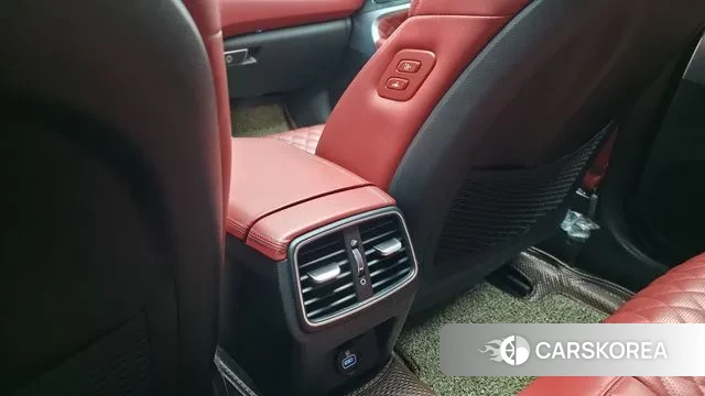 Genesis The New G70 id 3680846 из Кореи 8