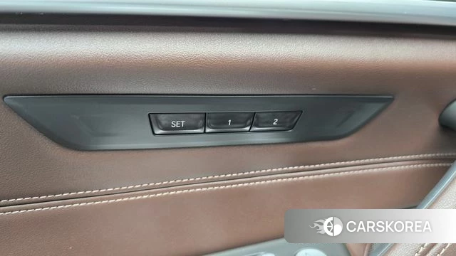 BMW 5 Series (G30) id 4778863 из Кореи 8