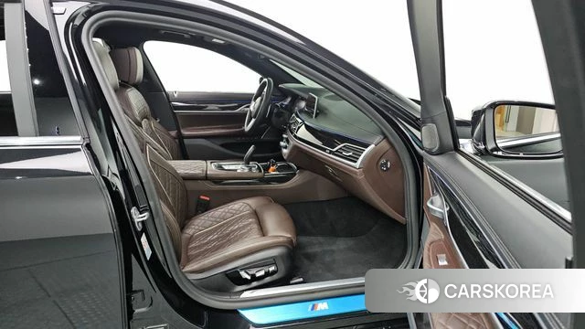 BMW 7 Series (G11) id 4245464 из Кореи 8