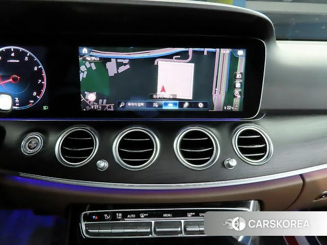 Mercedes-Benz E-Class W213 id 4513094 из Кореи 8