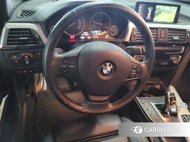 BMW 3 Series (F30) id 3014077 из Кореи 8