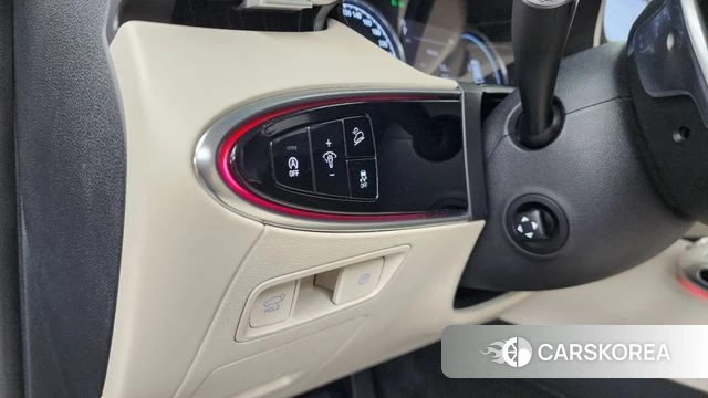 Genesis GV70 id 4632111 из Кореи 8