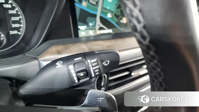 Genesis G90 id 4536152 из Кореи 8
