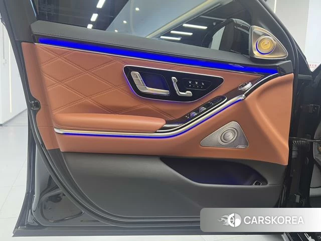 Mercedes-Benz Maybach S-class id 4348364 из Китая 8