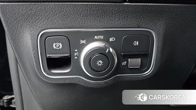 Mercedes-Benz GLA - Class H247 id 3407099 из Кореи 8