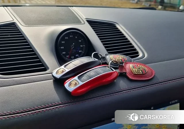 Porsche Cayenne (PO536) id 3705876 из Кореи 8