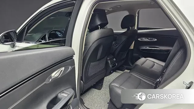 Genesis GV70 id 3412197 из Кореи 8