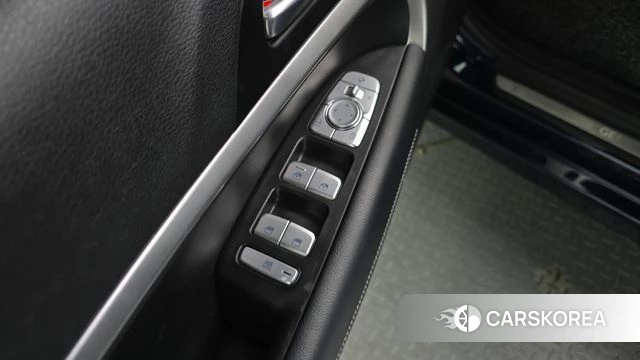 Genesis G70 id 4424624 из Кореи 8