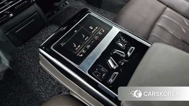 Audi A8 (D5) id 3707834 из Кореи 8