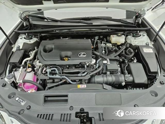 Lexus ES300h 7th generation id 4532905 из Кореи 8