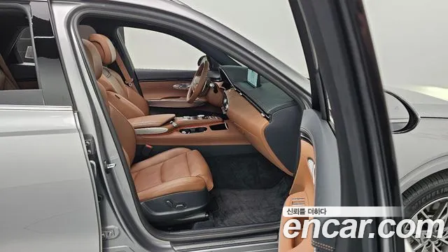 Genesis GV70 id 2788494 из Кореи 8