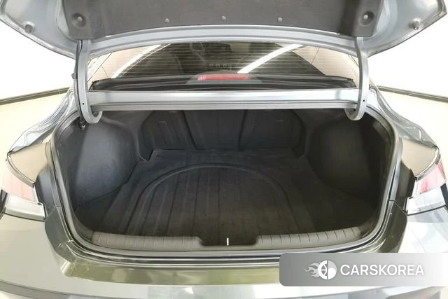 Hyundai Elantra id 3913558 из Китая 8