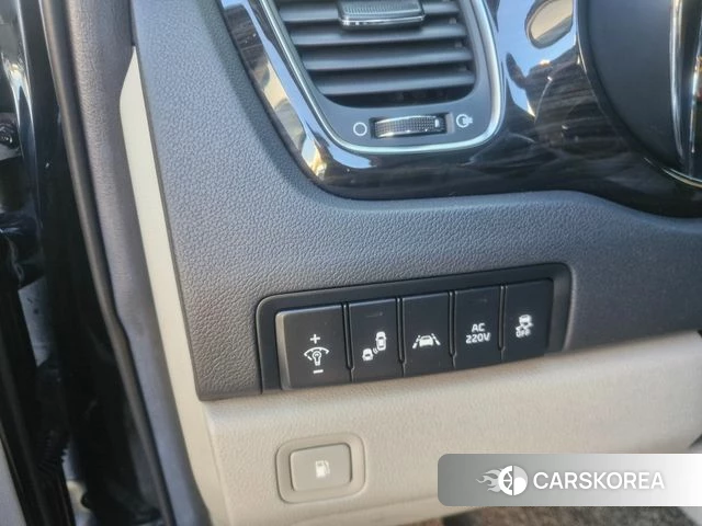 Kia The New Carnival id 3880093 из Кореи 8