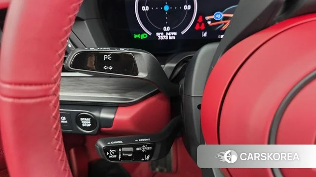 Porsche 911(992) id 4649558 из Кореи 8