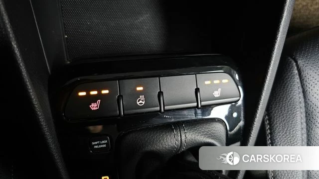 Kia Stonic id 4188679 из Кореи 8