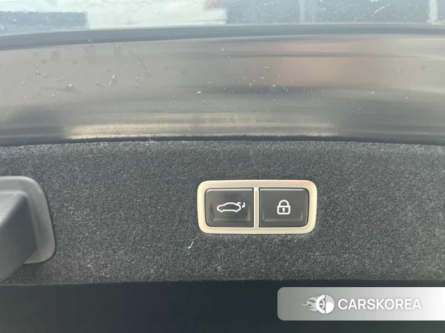 Genesis G90 (RS4) id 4427611 из Кореи 8