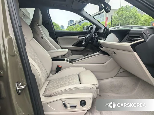 Audi Q5L id 4333531 из Китая 8