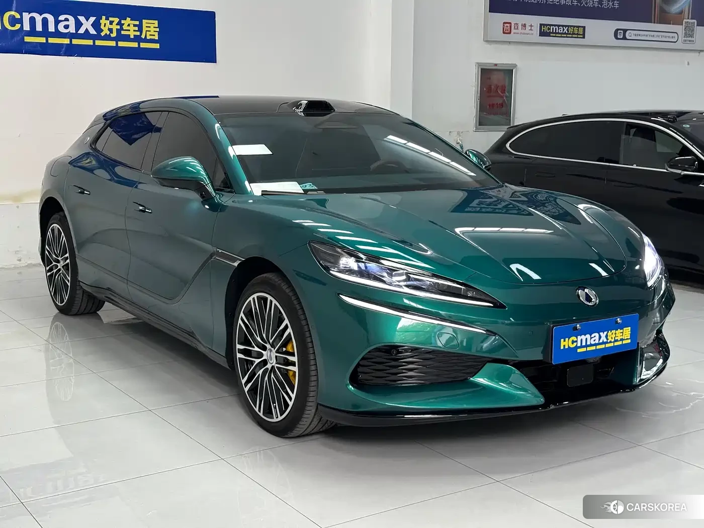 Denza Z9GT id 4559816 из Китая 8