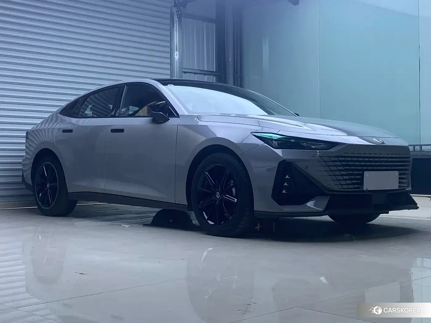 Chang'an Changan UNI-V id 4515570 из Китая 8