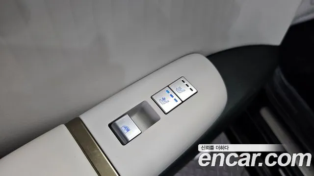 Hyundai Grandeur (GN7) id 2842684 из Кореи 8