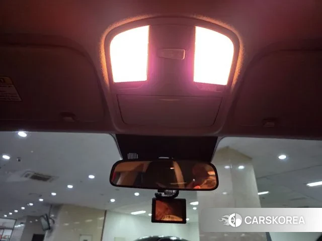 Kia Stonic id 3339451 из Кореи 8