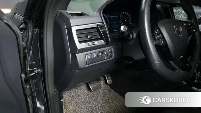 Ssangyong The New Rexton Sports Cannes id 3534075 из Кореи 8