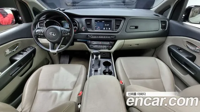 Kia The New Carnival id 2607909 из Кореи 8