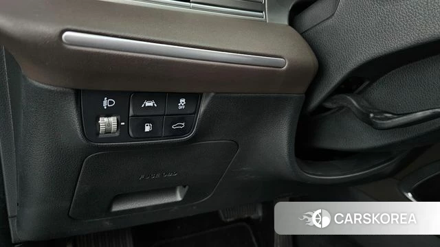 Hyundai The New Grandeur IG id 4293154 из Кореи 8