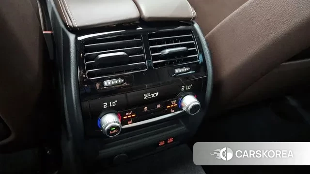 BMW 5 Series (G30) id 3597896 из Кореи 8