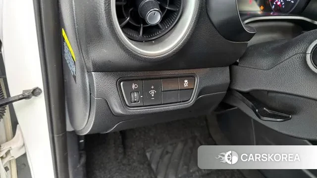 Kia Come New K3 id 3363220 из Кореи 8