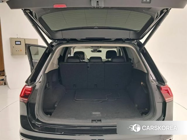 Volkswagen Tiguan Allspace id 4842687 из Кореи 8