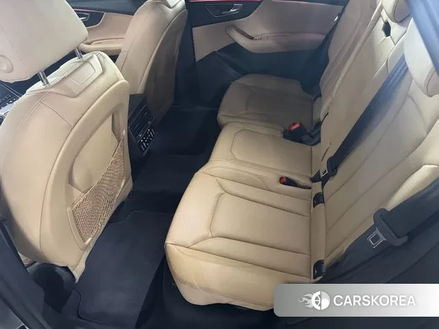 Audi Q8 (4M) id 3347629 из Кореи 8