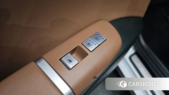 Hyundai Grandeur (GN7) id 3348049 из Кореи 8