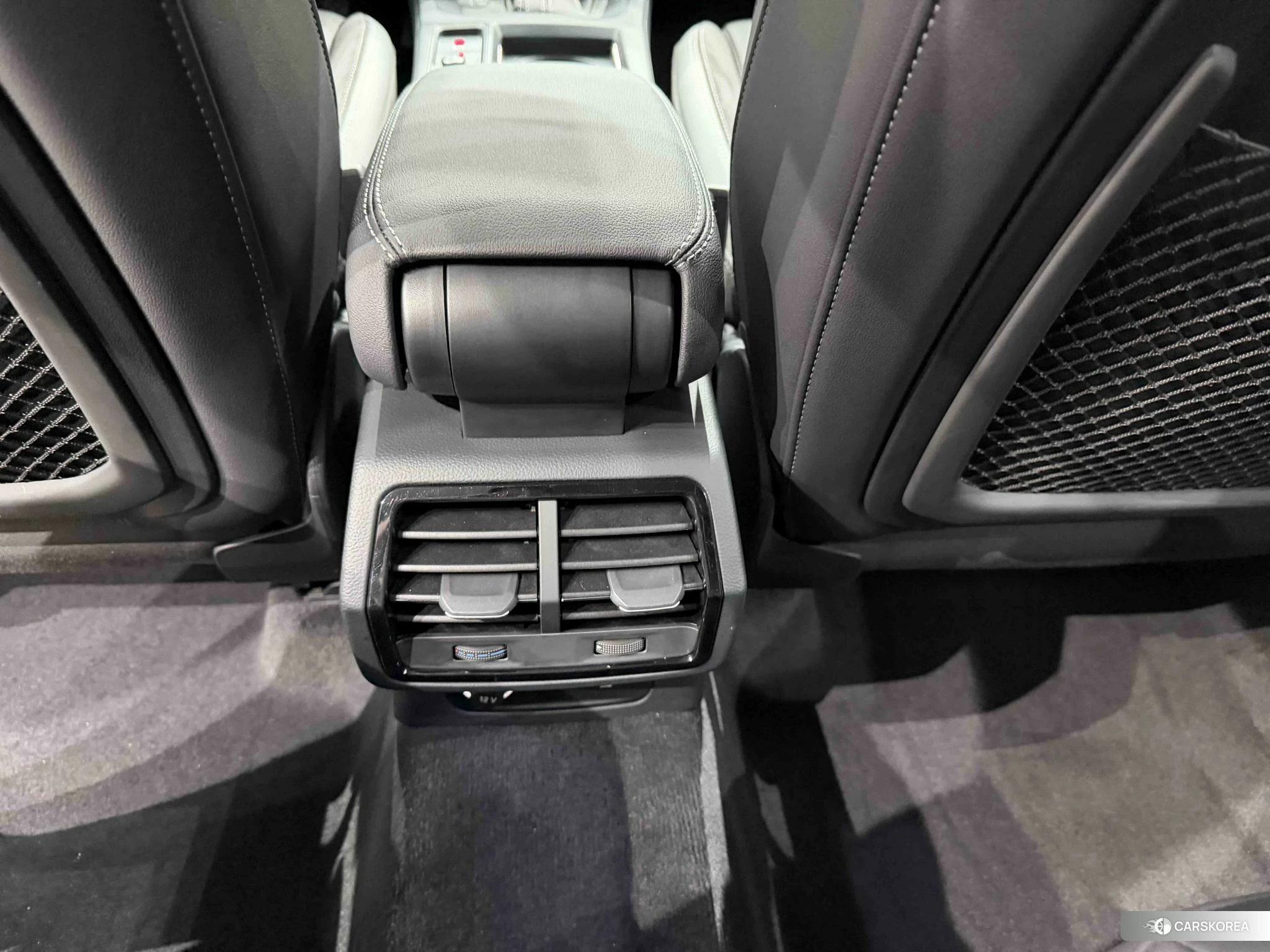 Audi Q3 Sportback id 4486263 из Китая 8