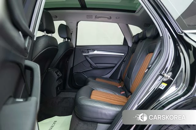 Audi Q5L id 4291064 из Китая 8