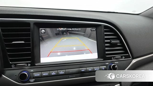 Hyundai Avante AD id 4378215 из Кореи 8