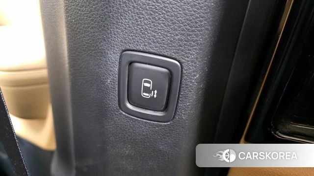 Kia Carnival 4th generation id 3884095 из Кореи 8