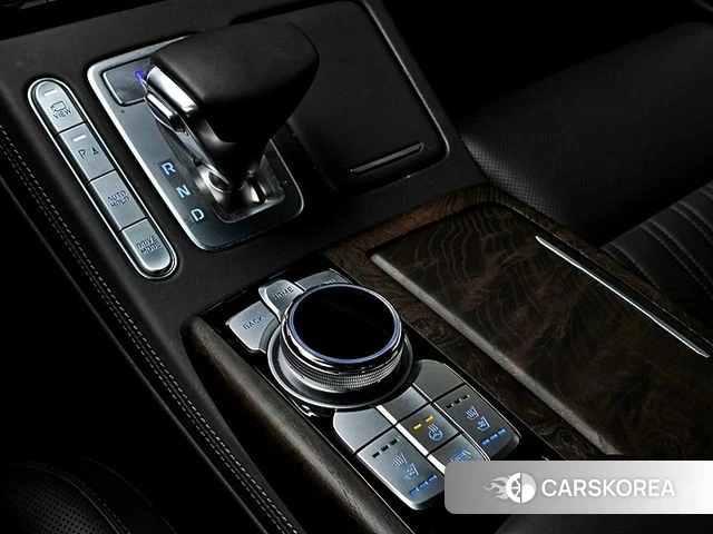 Genesis G90 id 3861282 из Кореи 8