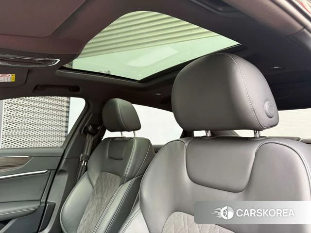 Audi A6L id 4216336 из Китая 8