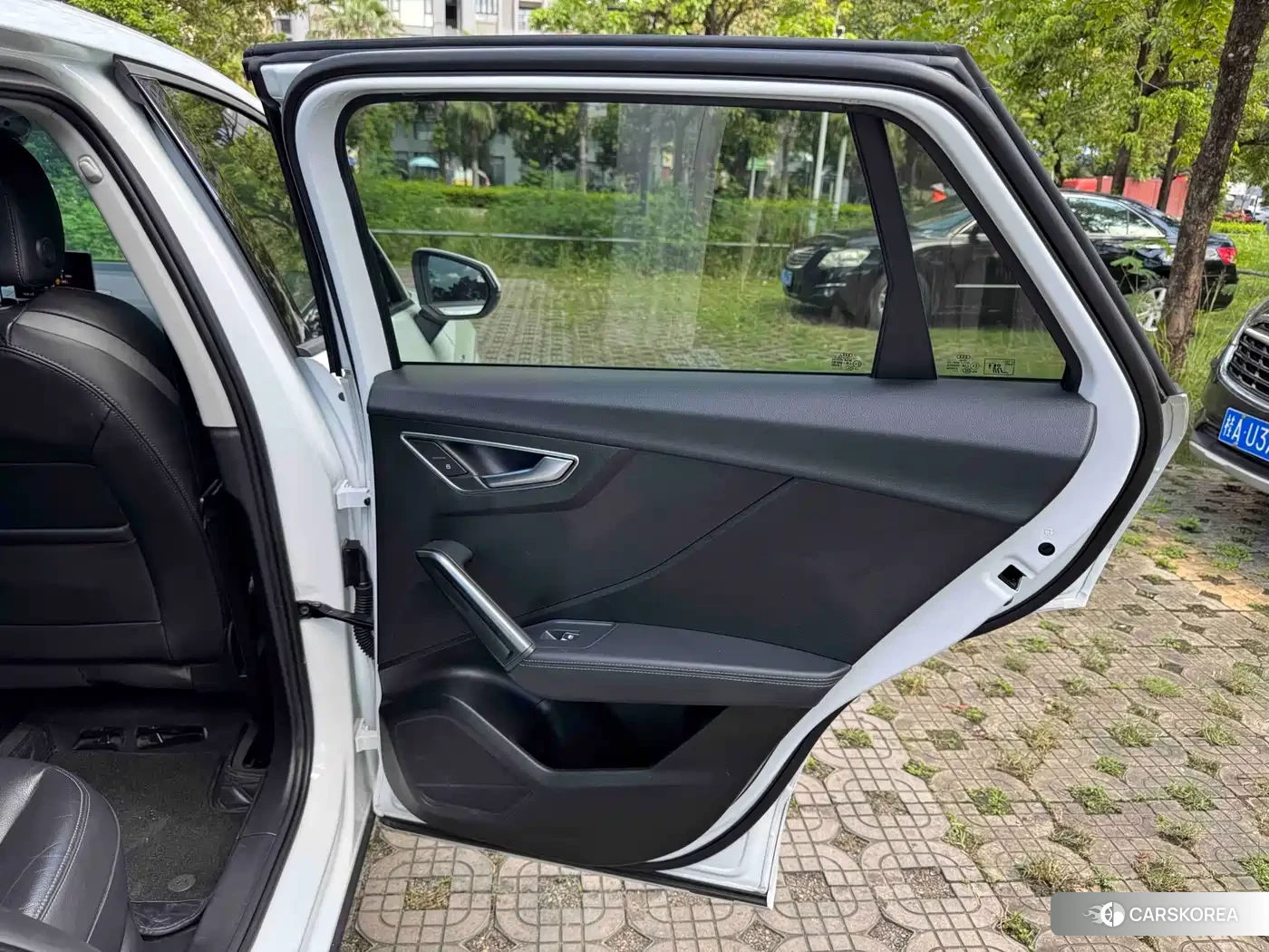 Audi Q2L id 4679870 из Китая 8