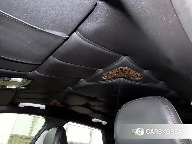 Hyundai Grandeur (GN7) id 3523983 из Кореи 8