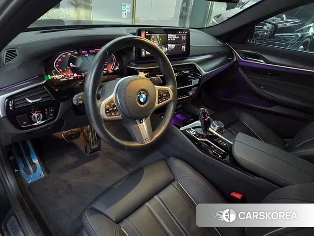 BMW 5 Series (G30) id 3696680 из Кореи 8