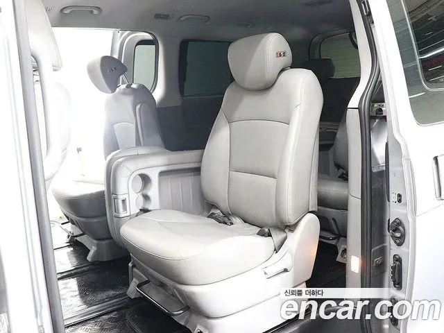 Hyundai The New Grand Starex id 2872795 из Кореи 8