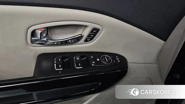 Kia The New Carnival id 3489607 из Кореи 8