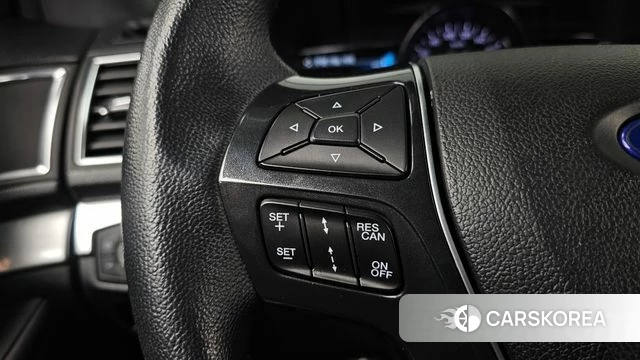 Ford Explorer id 3861584 из Кореи 8