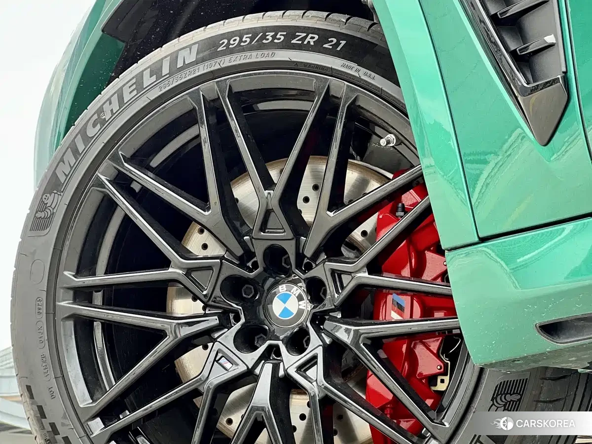 BMW X5 M id 4559685 из Китая 8