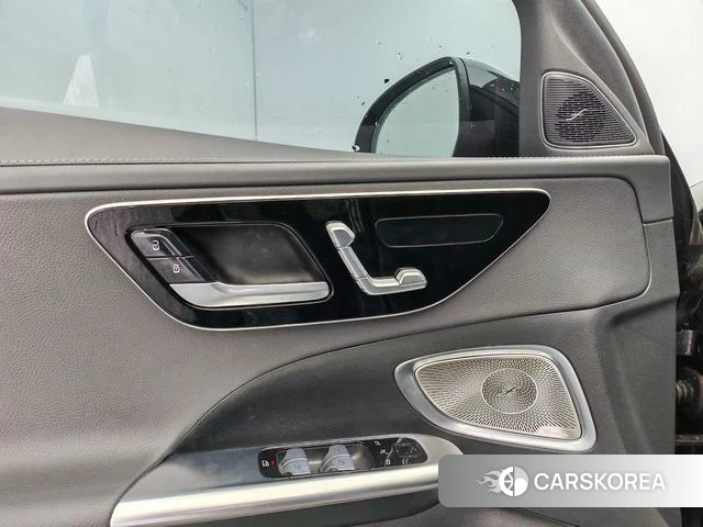 Mercedes-Benz Class C id 3913676 из Китая 8
