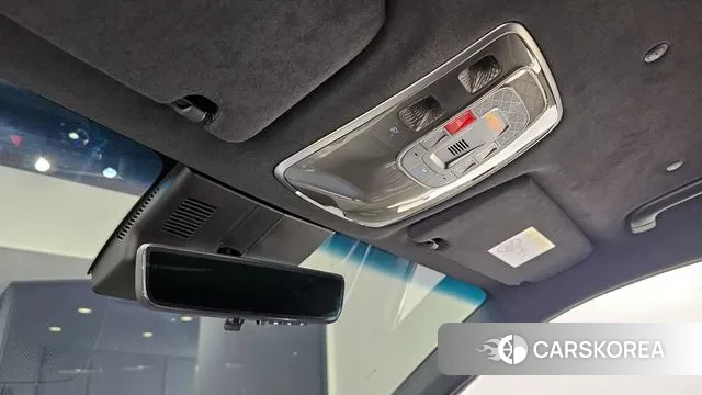 Genesis GV70 id 3462193 из Кореи 8