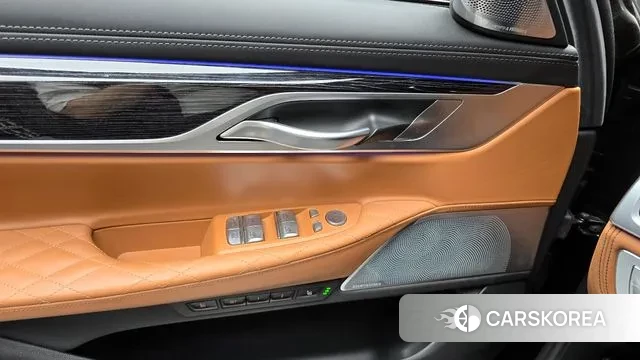 BMW 7 Series (G11) id 2889928 из Кореи 8